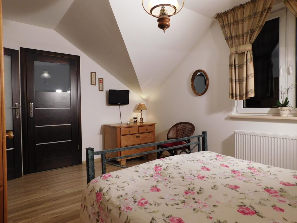 Agroturystyka Pod Czarna Sosna Bialy Lug Exteriér fotografie